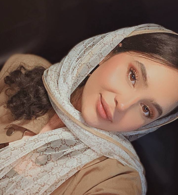 نازنین ستاری آذر